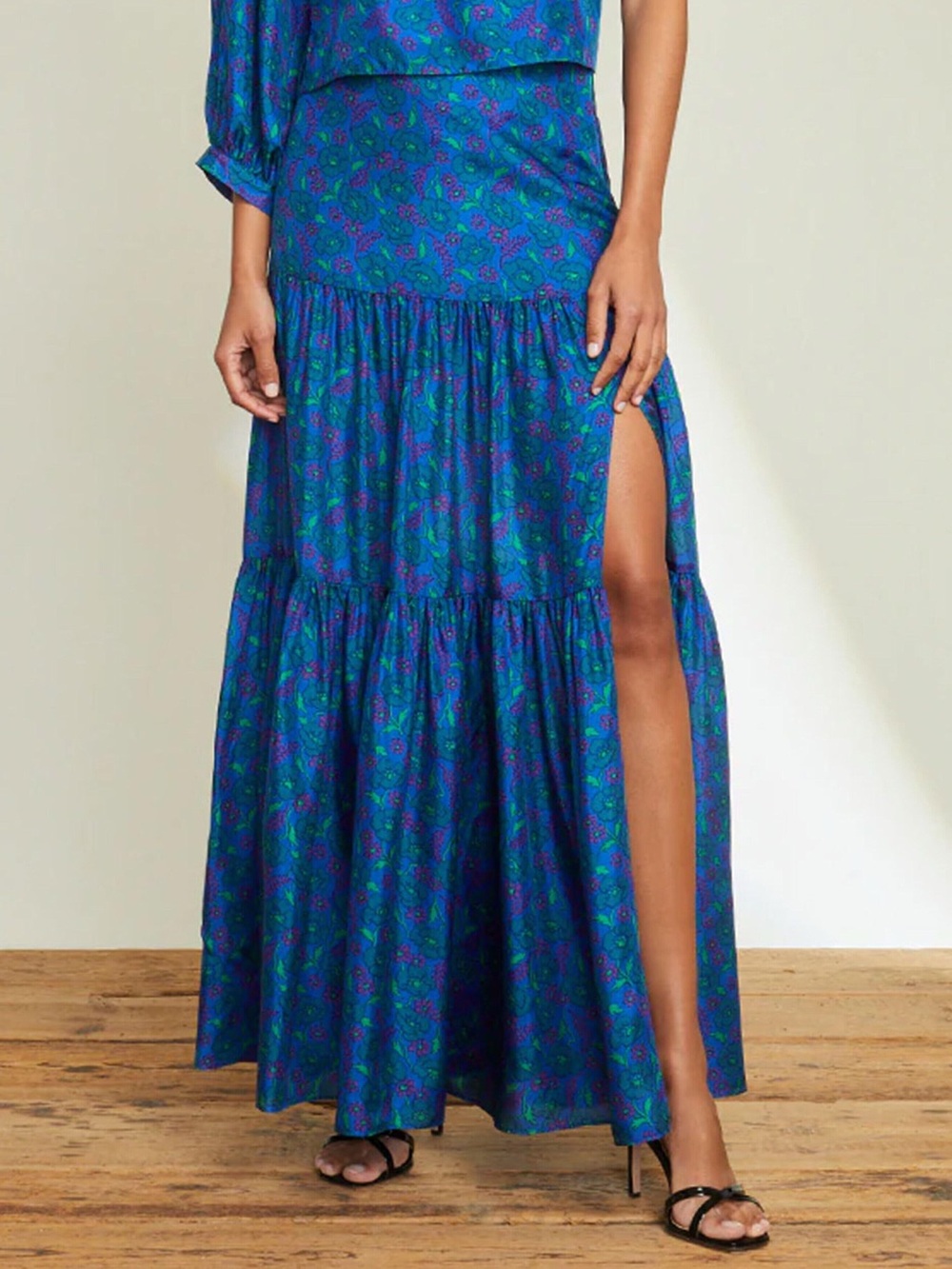 Veronica Beard 100% Silk Serence Cobalt Floral Tiered Maxi Skirt with High Slit